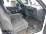 2000 Chevrolet S-10 с VIN 1GCCS1444YK101486, выставлен на аукционе IAAI как лот 42556300 с пробегом 163 184 миль миль и . История ставок и продаж доступна на DreamBid. Изображение 5.