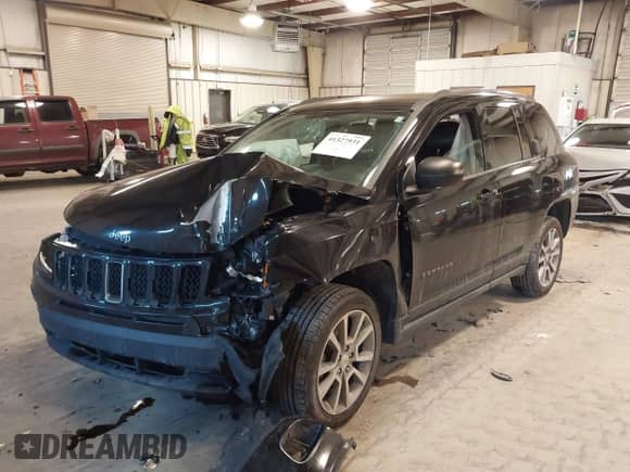 2016 Jeep Compass Sport с VIN 1C4NJDBB6GD657977, выставлен на аукционе IAAI как лот 41327931 с пробегом 203 315 миль миль и . История ставок и продаж доступна на DreamBid. Изображение 2.