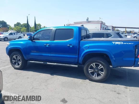 2016 Toyota Tacoma SR5 с VIN 3TMAZ5CN5GM020783, выставлен на аукционе IAAI как лот 42426948 с пробегом 69 493 миль миль и . История ставок и продаж доступна на DreamBid. Изображение 14.