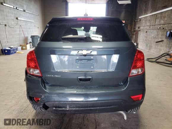 2022 Chevrolet Trax LS z VIN KL7CJNSM5NB516273, wystawiony jako Copart lot #70015475 z przebiegiem 38 463 mil mil oraz Szkoda całkowita • Salvage title. Historia ofert i sprzedaży dostępna na DreamBid. Obrazek 6.