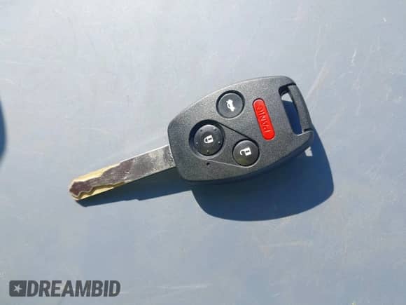 2009 Honda Accord LX with VIN 1HGCP26339A092770, listed as a IAAI auction lot 43121244 with 189,324 mi miles and . Bid and sale history available at DreamBid. Image 11.