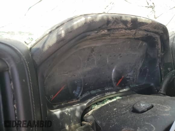 2015 Chevrolet Silverado 1500 LTZ z VIN 3GCUKSEJ8FG408274, wystawiony jako Copart lot #59054125 z przebiegiem Nie podano mil oraz Szkoda całkowita • Salvage title. Historia ofert i sprzedaży dostępna na DreamBid. Obrazek 9.