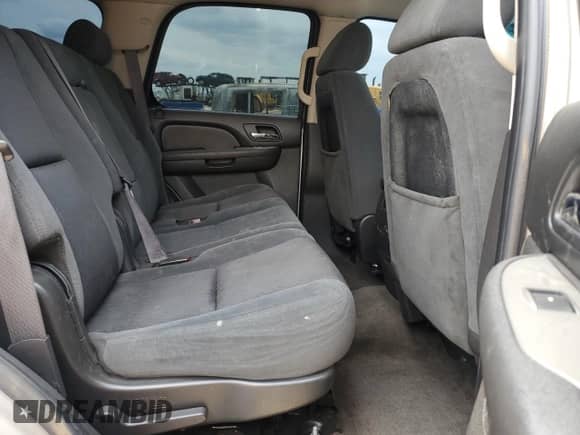 2009 Chevrolet Tahoe Commercial z VIN 1GNFK130X9R234619, wystawiony jako Copart lot #65874775 z przebiegiem 118 241 mil mil oraz Czysty tytuł • Clean title. Historia ofert i sprzedaży dostępna na DreamBid. Obrazek 11.