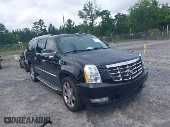 2014 Cadillac Escalade ESV Luxury с VIN 1GYS4HEF6ER199190, выставлен на аукционе IAAI как лот 42365693 с пробегом 144 875 миль миль и . История ставок и продаж доступна на DreamBid. Изображение 1.