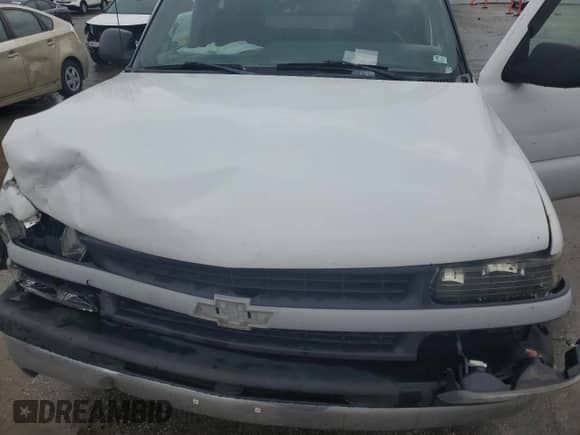 2000 Chevrolet Silverado 1500 with VIN 1GCEC14T4YE302896, listed as a Copart auction lot 55163645 with 249,672 mi miles and Salvage title. Bid and sale history available at DreamBid. Image 11.