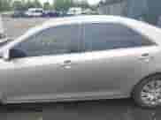 2013 Toyota Camry LE z VIN 4T1BD1FK2DU090421, wystawiony jako IAAI lot #42187235 z przebiegiem 145 899 mil mil oraz . Historia ofert i sprzedaży dostępna na DreamBid. Obrazek 14.