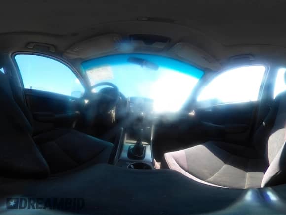 2004 Honda Accord EX с VIN JHMCM55644C023988, выставлен на аукционе IAAI как лот 42529274 с пробегом 304 749 миль миль и . История ставок и продаж доступна на DreamBid. Изображение 19.