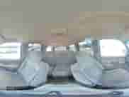 2002 Chevrolet Suburban LS z VIN 3GNEC16ZX2G133511, wystawiony jako Copart lot #74059784 z przebiegiem Nie podano mil oraz Szkoda całkowita • Salvage title. Historia ofert i sprzedaży dostępna na DreamBid. Obrazek 13.