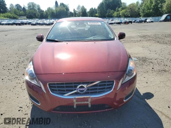 2013 Volvo S60 T6 R-Design Platinum с VIN YV1902FH0D2174865, выставлен на аукционе Copart как лот 65460525 с пробегом 42 798 миль миль и Списание • Salvage title. История ставок и продаж доступна на DreamBid. Изображение 5.