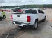 2022 Chevrolet Colorado 2WD LT z VIN 1GCGSCEAXN1299106, wystawiony jako IAAI lot #42979943 z przebiegiem 66 317 mil mil oraz . Historia ofert i sprzedaży dostępna na DreamBid. Obrazek 4.