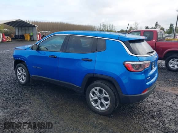 2025 Jeep Compass Sport z VIN 3C4NJDAN9ST542532, wystawiony jako IAAI lot #41899980 z przebiegiem 127 mil mil oraz . Historia ofert i sprzedaży dostępna na DreamBid. Obrazek 3.