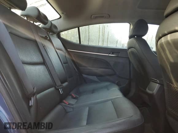 2018 Hyundai Elantra SEL с VIN KMHD84LF1JU579992, выставлен на аукционе Copart как лот 83776545 с пробегом 242 374 миль миль и Списание • Salvage title. История ставок и продаж доступна на DreamBid. Изображение 10.