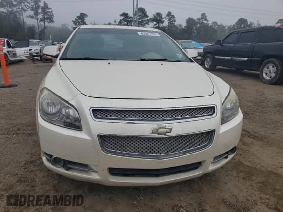 2011 Chevrolet Malibu LTZ with VIN 1G1ZE5E14BF314041, listed as a Copart auction lot 85567205 with 136,707 mi miles and Salvage title. Bid and sale history available at DreamBid. Image 5.