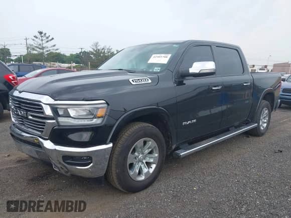 2021 Ram 1500 Laramie z VIN 1C6SRFJT1MN774221, wystawiony jako IAAI lot #42505708 z przebiegiem 48 645 mil mil oraz . Historia ofert i sprzedaży dostępna na DreamBid. Obrazek 17.