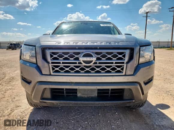 2024 Nissan Frontier SV with VIN 1N6ED1EJ0RN660103, listed as a Copart auction lot 70732745 with 42,619 mi miles and Salvage title. Bid and sale history available at DreamBid. Image 5.