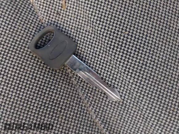 2003 Ford Econoline Cargo with VIN 1FTNE24W53HA22180, listed as a IAAI auction lot 42206484 with 306,921 mi miles and . Bid and sale history available at DreamBid. Image 11.