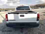 2006 Chevrolet Silverado 1500HD LT2 z VIN 1GCGK13U76F124267, wystawiony jako Copart lot #44470355 z przebiegiem 153 343 mil mil oraz Czysty tytuł • Clean title. Historia ofert i sprzedaży dostępna na DreamBid. Obrazek 6.