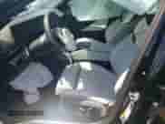 2025 BMW 5 Series z VIN WBA13FK02SCT55164, wystawiony jako Copart lot #61831855 z przebiegiem Nie podano mil oraz Szkoda całkowita • Salvage title. Historia ofert i sprzedaży dostępna na DreamBid. Obrazek 7.