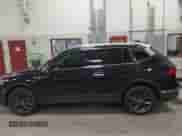 2024 Volkswagen Tiguan SE с VIN 3VVMB7AX6RM176241, выставлен на аукционе IAAI как лот 43055093 с пробегом 2 277 миль миль и . История ставок и продаж доступна на DreamBid. Изображение 15.