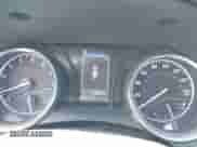 2019 Toyota Camry LE с VIN 4T1B11HK0KU754797, выставлен на аукционе IAAI как лот 42032914 с пробегом 93 862 миль миль и . История ставок и продаж доступна на DreamBid. Изображение 7.