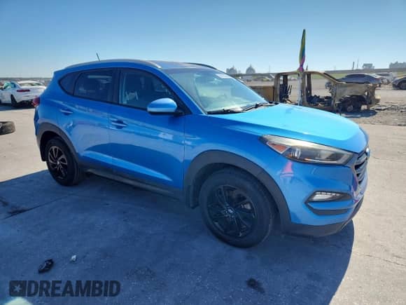 2016 Hyundai Tucson SE with VIN KM8J33A43GU117603, listed as a Copart auction lot 86165355 with 120,728 mi miles and Clean title. Bid and sale history available at DreamBid. Image 4.