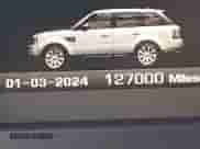2010 Land Rover Range Rover Sport HSE Lux z VIN SALSK2D40AA256770, wystawiony jako IAAI lot #38414296 z przebiegiem 127 000 mil mil oraz . Historia ofert i sprzedaży dostępna na DreamBid. Obrazek 16.