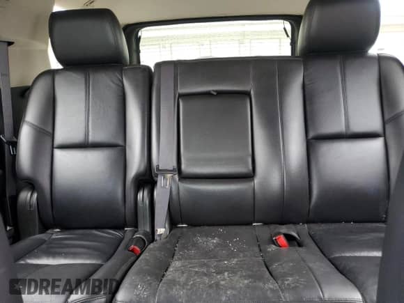 2011 Chevrolet Tahoe LT с VIN 1GNSKBE05BR210655, выставлен на аукционе Copart как лот 80070105 с пробегом 188 104 миль миль и Списание • Salvage title. История ставок и продаж доступна на DreamBid. Изображение 10.