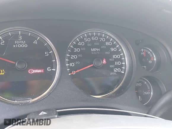 2007 Chevrolet Tahoe LT с VIN 1GNFK13007J147436, выставлен на аукционе IAAI как лот 43064266 с пробегом Не указан миль и . История ставок и продаж доступна на DreamBid. Изображение 15.