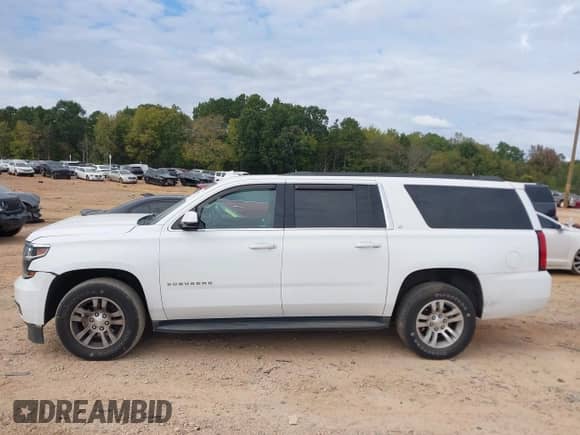 2019 Chevrolet Suburban LT z VIN 1GNSKHKC2KR346906, wystawiony jako IAAI lot #43413672 z przebiegiem 132 165 mil mil oraz . Historia ofert i sprzedaży dostępna na DreamBid. Obrazek 14.
