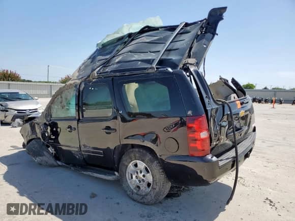 2014 Chevrolet Tahoe LT with VIN 1GNSCBE00ER248635, listed as a Copart auction lot 65802205 with Not provided miles and Non repairable. Bid and sale history available at DreamBid. Image 2.