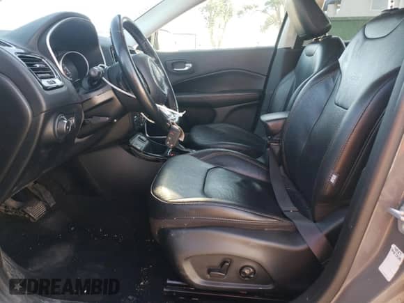 2021 Jeep Compass Limited z VIN 3C4NJCCB5MT563488, wystawiony jako Copart lot #59741275 z przebiegiem 78 744 mil mil oraz Szkoda całkowita • Salvage title. Historia ofert i sprzedaży dostępna na DreamBid. Obrazek 7.