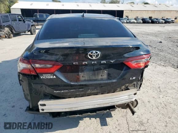 2023 Toyota Camry LE z VIN 4T1C11AK5PU763811, wystawiony jako Copart lot #81133375 z przebiegiem 46 782 mil mil oraz Szkoda całkowita • Salvage title. Historia ofert i sprzedaży dostępna na DreamBid. Obrazek 6.
