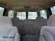 1995 Chevrolet Tahoe z VIN 1GNEK13K9SJ444047, wystawiony jako Copart lot #67709255 z przebiegiem 287 331 mil mil oraz Szkoda całkowita • Salvage title. Historia ofert i sprzedaży dostępna na DreamBid. Obrazek 10.