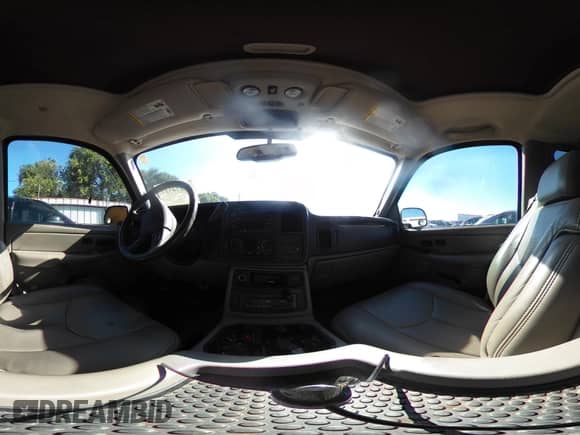 2004 Chevrolet Tahoe LS с VIN 1GNEC13Z34J328114, выставлен на аукционе IAAI как лот 42214527 с пробегом 169 479 миль миль и . История ставок и продаж доступна на DreamBid. Изображение 20.