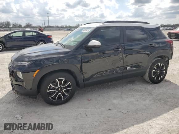 2021 Chevrolet TrailBlazer ACTIV z VIN KL79MVSL5MB095078, wystawiony jako Copart lot #45628945 z przebiegiem 13 790 mil mil oraz Nie do naprawy • Non repairable. Historia ofert i sprzedaży dostępna na DreamBid. Obrazek 1.