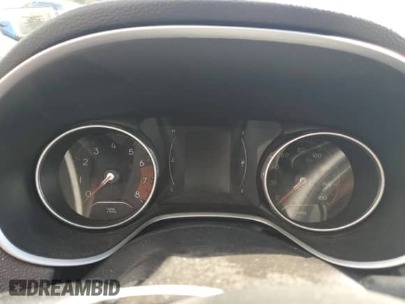 2019 Jeep Compass Latitude with VIN 3C4NJDBB2KT729177, listed as a Copart auction lot 86303805 with Not provided miles and Salvage title. Bid and sale history available at DreamBid. Image 9.