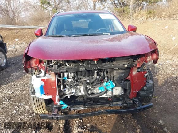 2025 Nissan Kicks SV with VIN 3N8AP6CB1SL312872, listed as a IAAI auction lot 41685390 with 1,889 mi miles and . Bid and sale history available at DreamBid. Image 13.