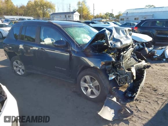 2014 Jeep Compass Latitude with VIN 1C4NJDEB8ED784299, listed as a IAAI auction lot 43454886 with Not provided miles and . Bid and sale history available at DreamBid. Image 1.