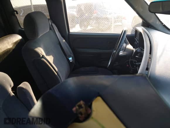 2001 Chevrolet Silverado 1500 LS с VIN 2GCEC19V711222395, выставлен на аукционе IAAI как лот 43544853 с пробегом 90 798 миль миль и . История ставок и продаж доступна на DreamBid. Изображение 5.