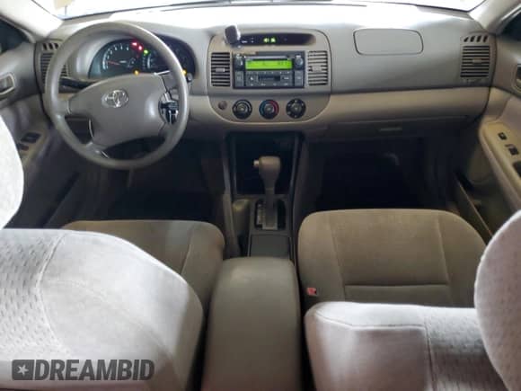 2002 Toyota Camry LE с VIN 4T1BE32K32U005811, выставлен на аукционе Copart как лот 70229945 с пробегом 209 472 миль миль и Чистый • Clean title. История ставок и продаж доступна на DreamBid. Изображение 8.