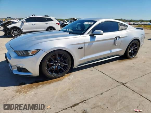 2017 Ford Mustang GT с VIN 1FA6P8CF8H5323222, выставлен на аукционе Copart как лот 71709775 с пробегом 66 057 миль миль и На запчасти • Non repairable. История ставок и продаж доступна на DreamBid. Изображение 1.