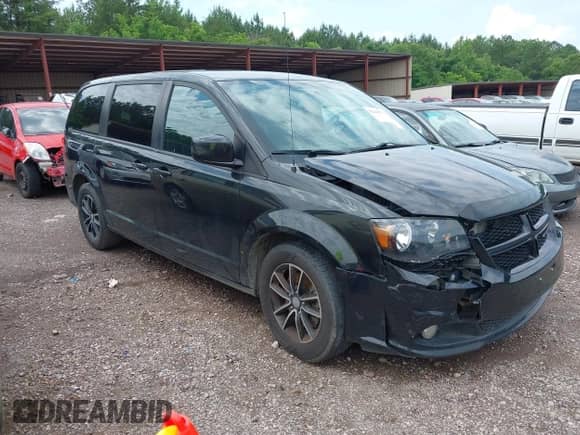 2018 Dodge Grand Caravan SE Plus with VIN 2C4RDGBG4JR201910, listed as a IAAI auction lot 42240171 with 137,357 mi miles and . Bid and sale history available at DreamBid. Image 1.
