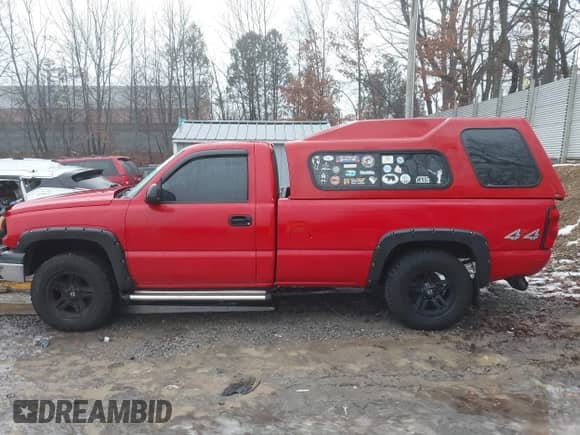 2006 Chevrolet Silverado 1500 Work Truck с VIN 3GCEK14V16G225110, выставлен на аукционе IAAI как лот 41407831 с пробегом 167 648 миль миль и . История ставок и продаж доступна на DreamBid. Изображение 14.