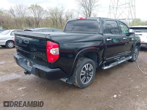 2019 Toyota Tundra SR5 with VIN 5TFAY5F14KX791024, listed as a IAAI auction lot 41938557 with 68,660 mi miles and . Bid and sale history available at DreamBid. Image 4.