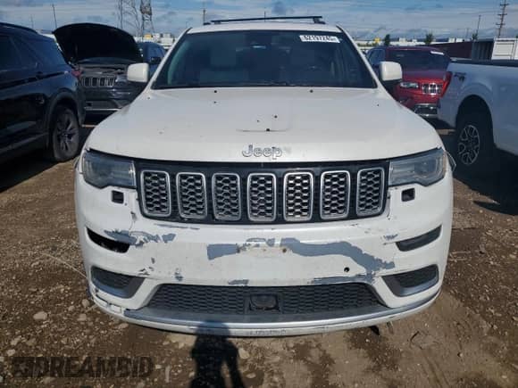 2017 Jeep Grand Cherokee Summit с VIN 1C4RJFJT9HC736624, выставлен на аукционе Copart как лот 62197245 с пробегом 217 469 миль миль и Списание • Salvage title. История ставок и продаж доступна на DreamBid. Изображение 5.