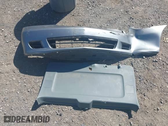 2001 Honda Odyssey EX z VIN 2HKRL18601H610966, wystawiony jako IAAI lot #43380576 z przebiegiem 184 426 mil mil oraz . Historia ofert i sprzedaży dostępna na DreamBid. Obrazek 12.