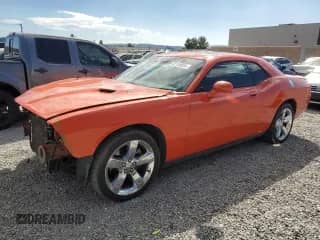 2009 Dodge Challenger R/T z VIN 2B3LJ54T89H549550, wystawiony jako Copart lot #82136055 z przebiegiem 138 438 mil mil oraz Szkoda całkowita • Salvage title. Historia ofert i sprzedaży dostępna na DreamBid. Obrazek 1.