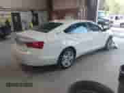 2015 Chevrolet Impala LS z VIN 2G11X5SL6F9138377, wystawiony jako IAAI lot #42618022 z przebiegiem 122 811 mil mil oraz . Historia ofert i sprzedaży dostępna na DreamBid. Obrazek 4.