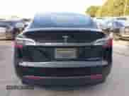 2023 Tesla Model Y Long Range z VIN 7SAYGAEE7PF767951, wystawiony jako IAAI lot #43128878 z przebiegiem 36 431 mil mil oraz . Historia ofert i sprzedaży dostępna na DreamBid. Obrazek 16.