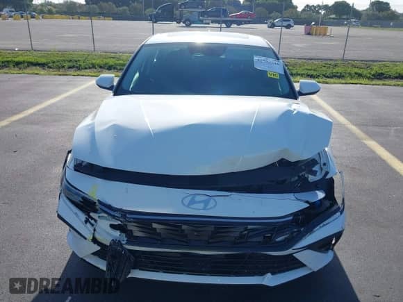 2024 Hyundai Elantra SEL with VIN KMHLS4DG6RU642696, listed as a IAAI auction lot 42903516 with 11,725 mi miles and . Bid and sale history available at DreamBid. Image 13.